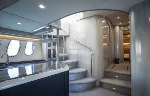 Sunseeker 92 Feet Dubai Yacht Rental view 6